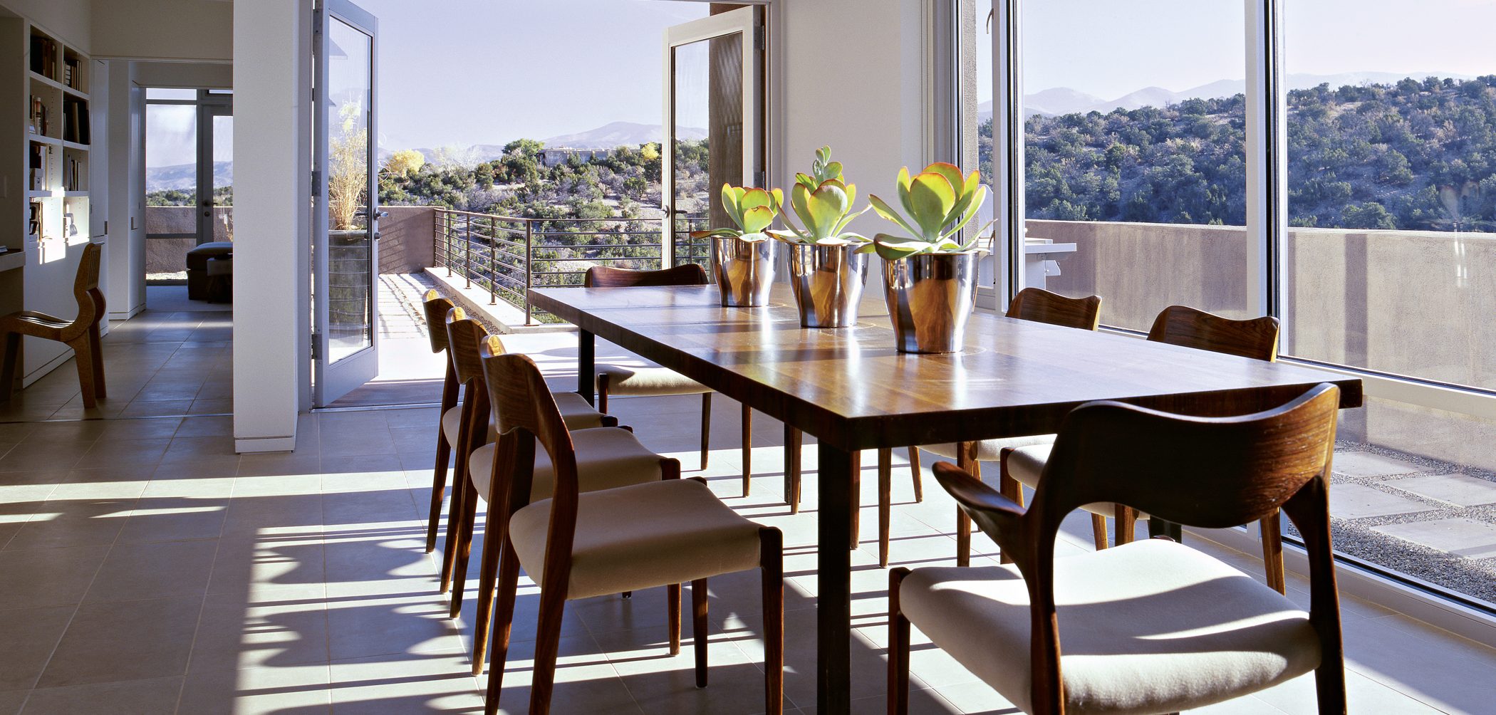 Tano Road House - Spears Horn Architects